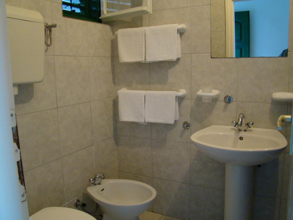 Apartments Sanda Murter Bilik gambar