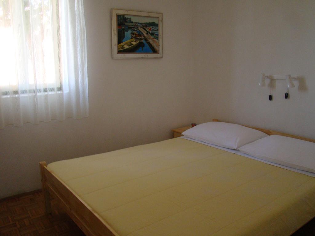 Apartments Sanda Murter Bilik gambar