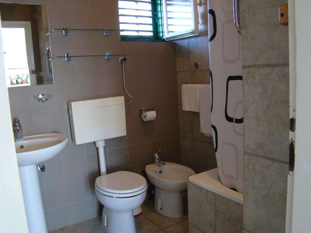 Apartments Sanda Murter Luaran gambar
